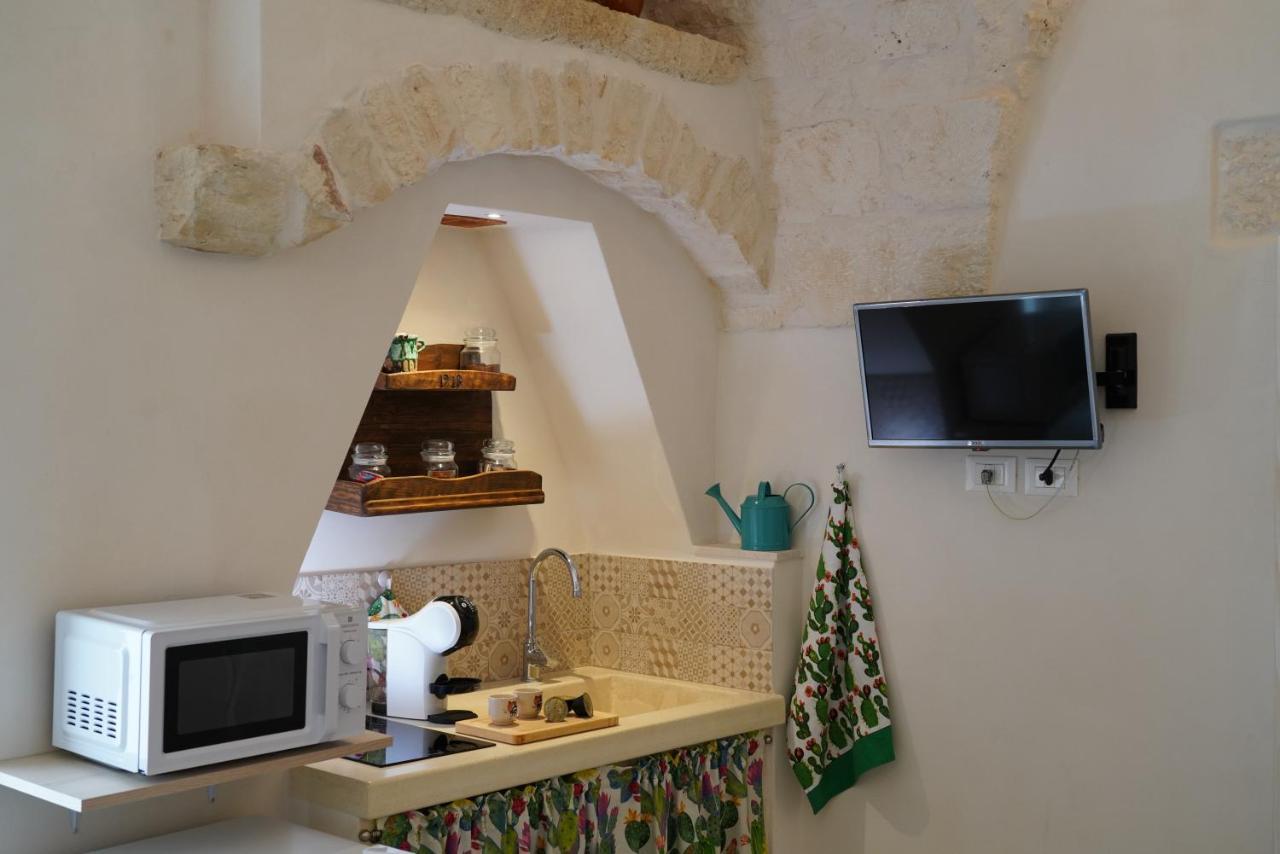 Casetta Filippi - A Pochi Passi Dal Centro Storico Ceglie Messapica Exterior foto
